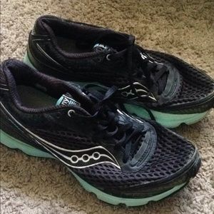 Saucony running shoes
